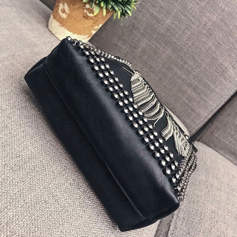 Rivet Pu Plain Rectangle Crossbody Kabelky