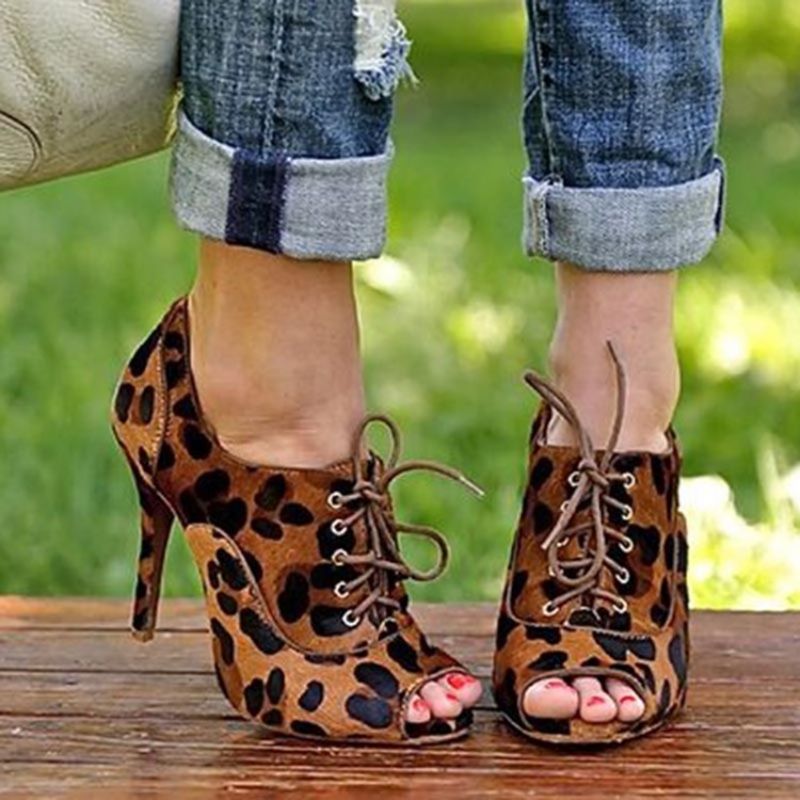 Lodičky Na Jehlovém Podpatku S Leopardím Vzorem Peep Toe