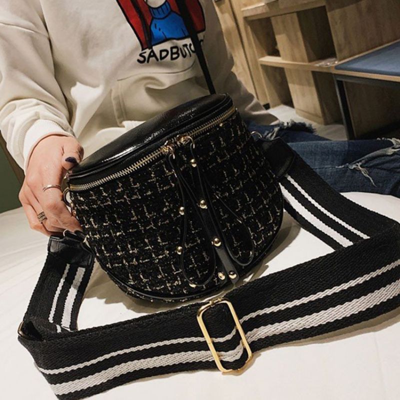 Crossbody Kabelky S Vlněnou Nití