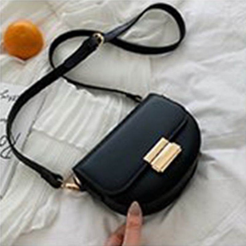 Pu Plain Lock Sedlo Crossbody Ba